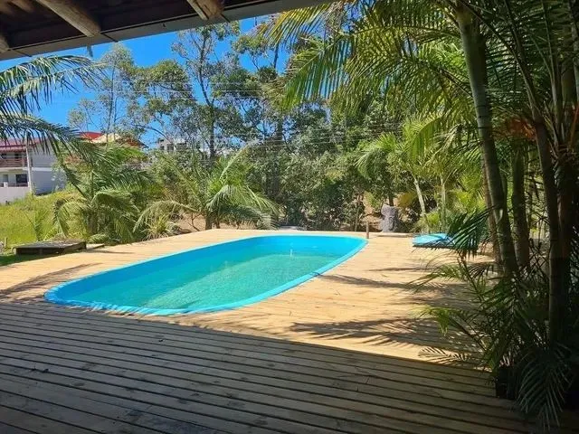 Imagem 1: Casa para 10 Pessoas no Centro da Praia do Rosa