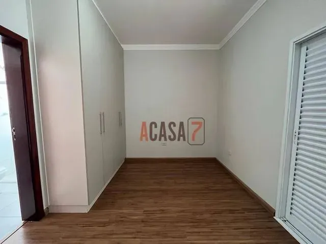 Imagem 16: Casa com 3 Dormitórios para Alugar - Condomínio Villa do Bosque - Sorocaba/Sp