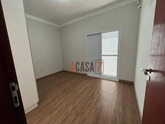 Imagem 15: Casa com 3 Dormitórios para Alugar - Condomínio Villa do Bosque - Sorocaba/Sp