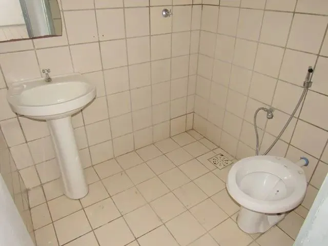 Imagem 2: Excelente Apartamento com 2 Quartos Sendo 1 Suíte, Wc Social, 1 Vaga, Área Privativa