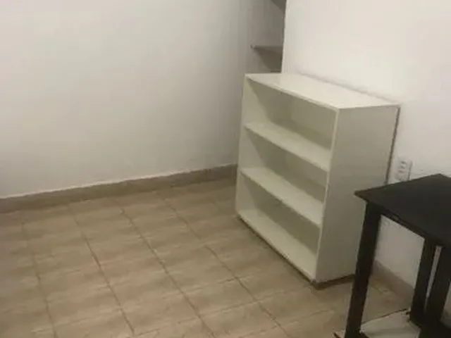 Imagem: Alugo Quarto em Minha Residência