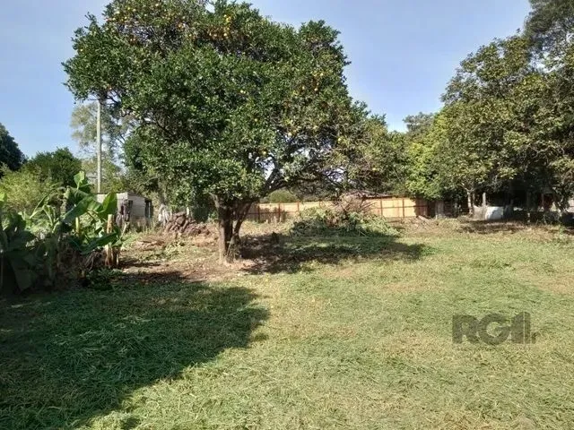 Imagem: O terreno possui 1.000m² de Área e está localizado em