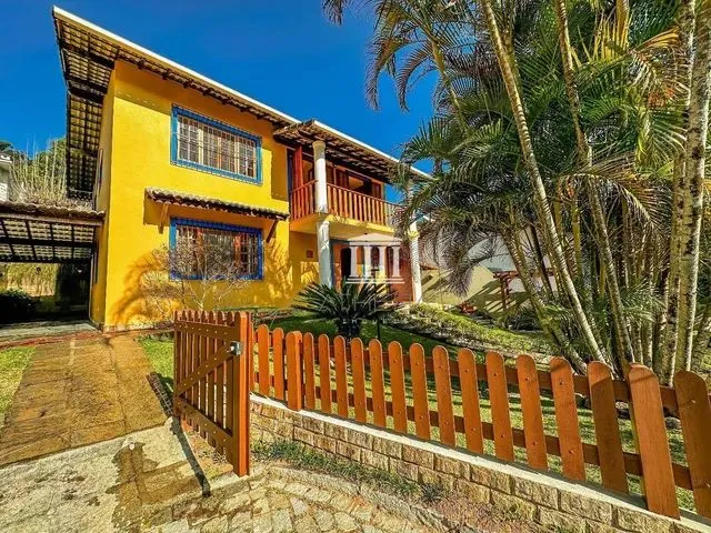 Imagem: Casa com 4 Dormitórios À Venda, 163 M²