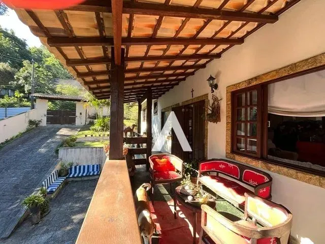 Imagem 7: Casa com 3 Quartos À Venda, 400 M² por R$ 850.000 - Parque do Imbui - Teresópolis/Rj