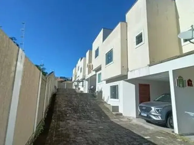 Imagem 6: Casa para Venda em Macaé, Granja dos Cavaleiros, 3 Dormitórios, 1 Suíte, 3 Banheiros