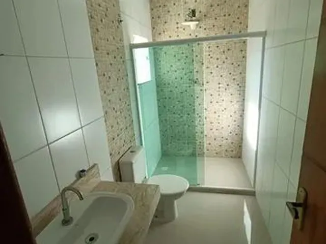 Imagem 3: Casa para Venda em Macaé, Granja dos Cavaleiros, 3 Dormitórios, 1 Suíte, 3 Banheiros