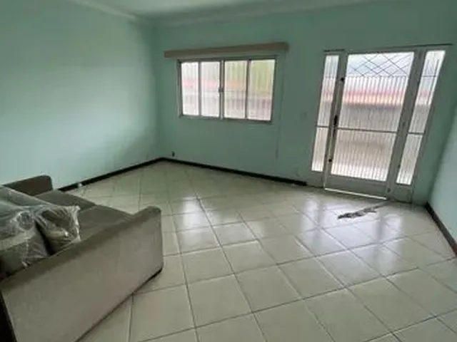 Imagem: Vendo Casa em Miguel Couto - Nova Iguaçu