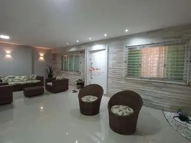Imagem: Casa Porteira Fechada para Venda em Conjunto