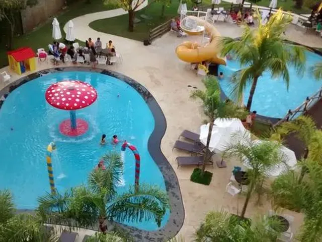 Imagem 3: Flat para Venda com 27 Metros Quadrados com 1 Quarto em Centro - Caldas Novas - Go
