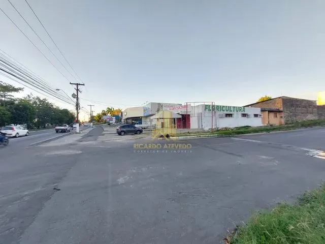 Imagem: Terreno com 840M² (15X56), na Avenida Durval