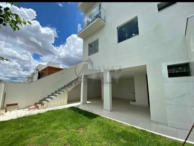 Imagem 2: Casa no Vila Nova/Ibituruna de 3 Quartos Sendo 2 Suites em Moc-Mg