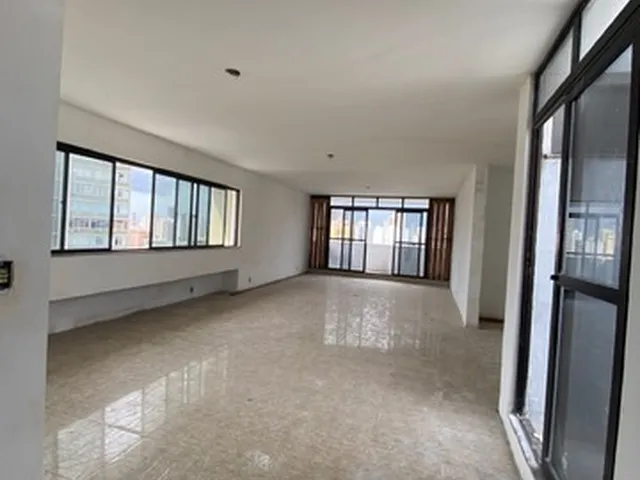 Imagem: Cobertura na Av Serzedelo Corrêa (500M2