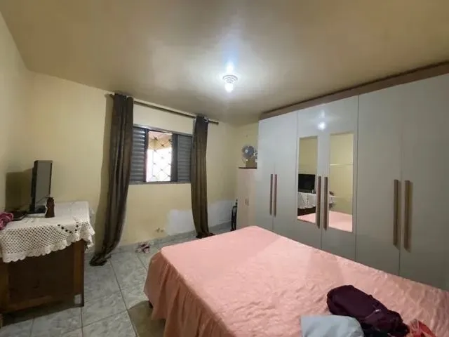 Imagem 6: Excelente Casa Á Venda com 3 Quartos, Rua Bom Pastor no Jardim Zuleika