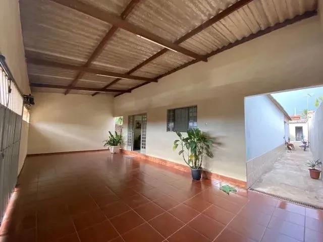 Imagem 2: Excelente Casa Á Venda com 3 Quartos, Rua Bom Pastor no Jardim Zuleika
