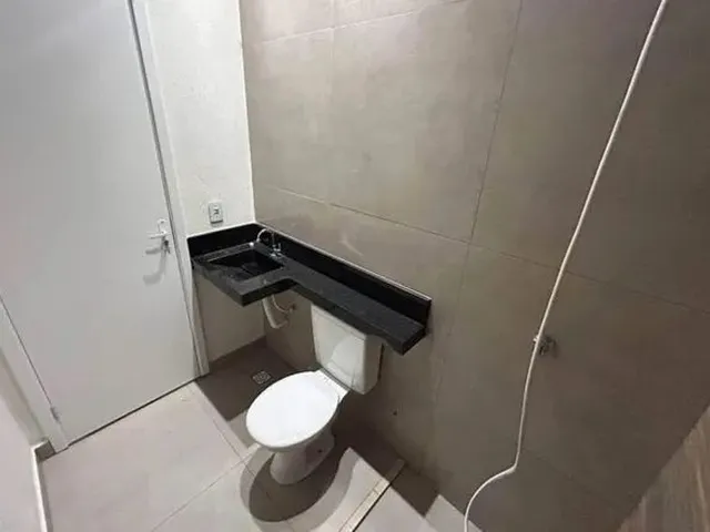 Imagem 4: Casa para Venda em Barcelona com Sinal de 28K