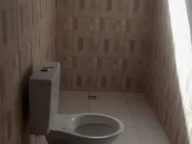 Imagem 2: Vendo Casa com Piscina Canto dos Pássaros