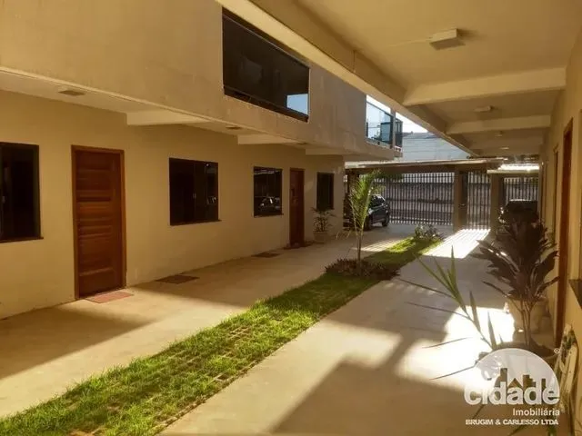 Imagem: Sobrado À Venda, 2 Quartos, 1 Suíte, 1