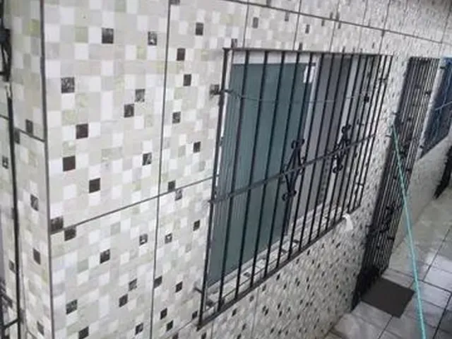 Imagem: Aluguel de Uma Linda Casa Pequena, em Área
