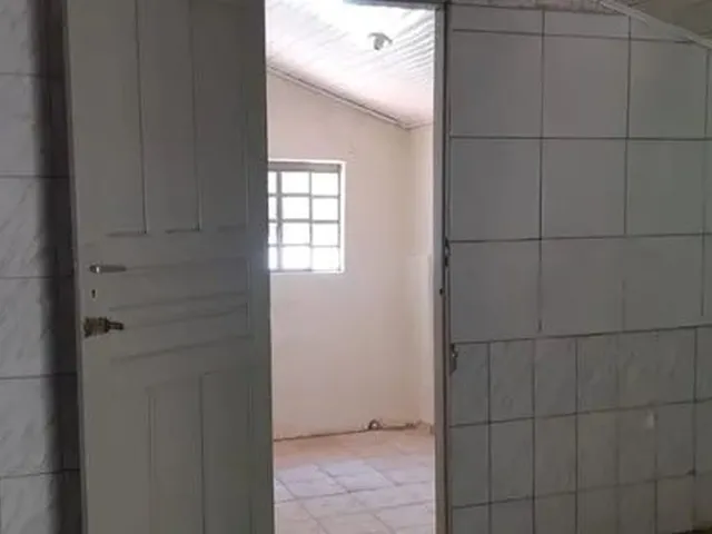 Imagem 7: Alugo Casa de 3 Quartos no Jardim Alvorada