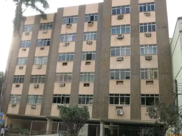 Imagem: Apartamento com 03 Quartos no Centro de