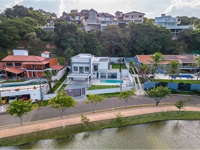 Imagem: Casa Moderna na Melhor Localização do