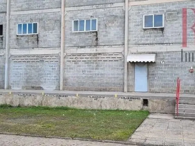 Imagem 5: Alugo Galpão 1.000M² Próx Cd Walmart em Condomínio Pé Dir 10M 4 Docas Piso P/ Alta