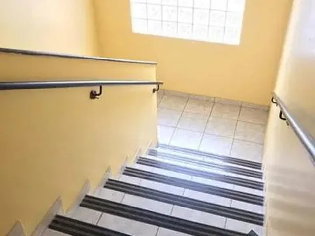 Imagem 4: Sobrado com Piscina À Venda, com 470 M², Bairro Bosque da Saúde, Próximo À Avenida