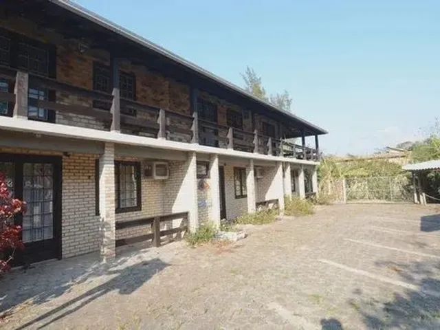 Imagem: Pousada - Residencial para Venda com 8 Quartos