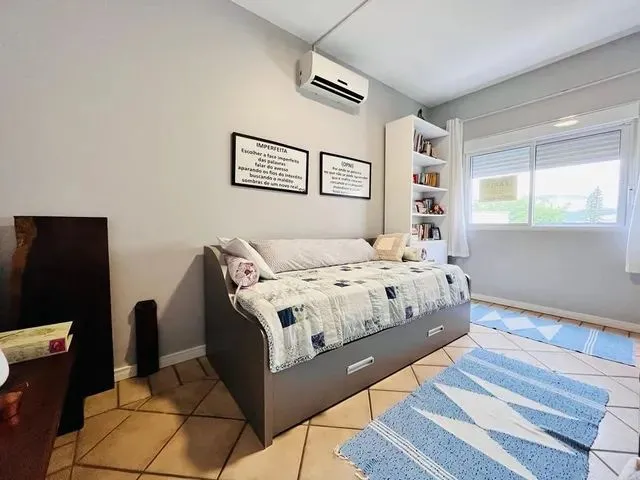 Imagem 6: Apartamento para Venda com 3 Dormitórios na Trindade - Florianópolis - Sc