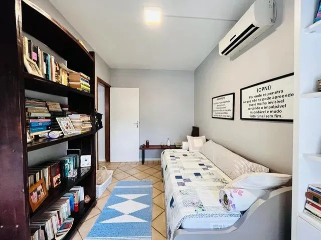 Imagem 8: Apartamento para Venda com 3 Dormitórios na Trindade - Florianópolis - Sc