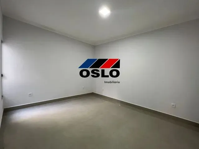 Imagem 2: Casa com 02 Quartos Sendo 01 Suíte, Garagem, Localizada no Residencial santa Rita
