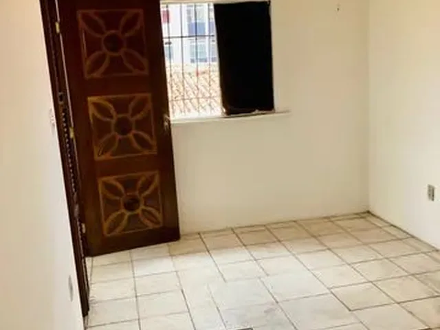 Imagem 1: Casa de 2 Quartos e 2 Banheiros no Montese