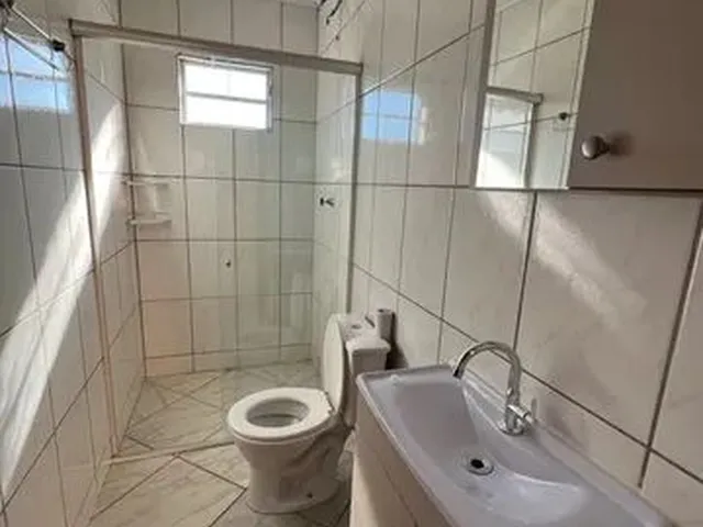 Imagem 11: Casa com 3 Dormitórios, Garagem Coberta, Pátio, Próx as Praias