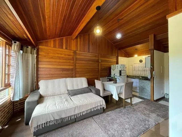 Imagem: Casa Pratica em Condomínio Tranquilo com