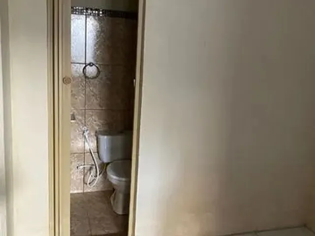 Imagem 4: Aluga-Se Casa com Garagem , Sala ,Dois Quartos , 2 Banheiros , Coxinha e Quintal