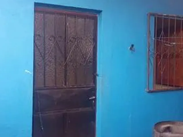 Imagem: Aluga- Se Uma Casa Geminada