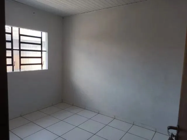 Imagem 8: Casa com Três Quartos para Alugar