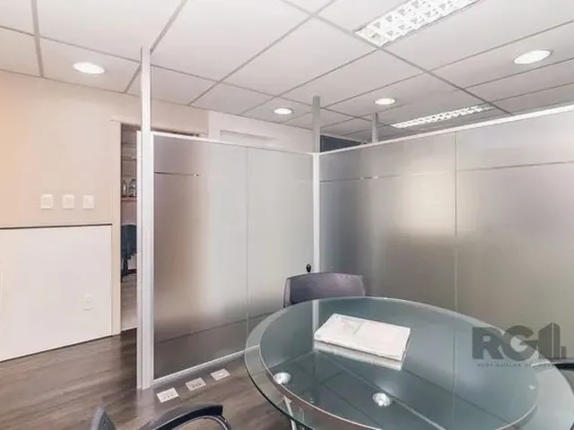 Imagem 11: Excelente Sala Comercial de 140M² no Centro