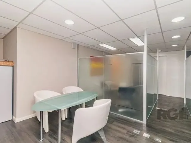 Imagem 6: Excelente Sala Comercial de 140M² no Centro