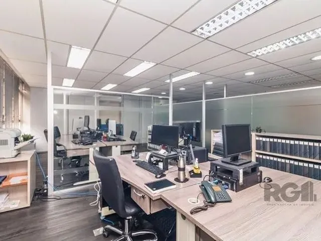 Imagem 7: Excelente Sala Comercial de 140M² no Centro
