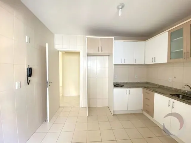 Imagem 14: Apartamento para Venda de 3 Quartos em Itacorubi - Florianópolis - Sc