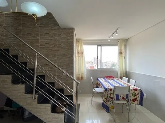 Imagem: Sagrada Família, Cobertura Duplex, 200