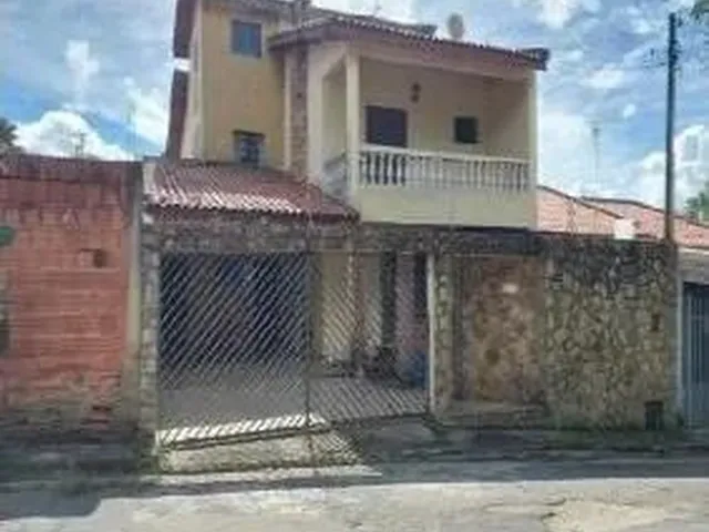 Imagem: Oportunidade. Sobrado para Venda em Tatui-Sp