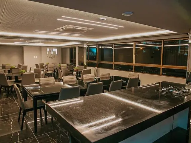 Imagem 6: Imóvel com 2 Quartos À Venda no Cabo Branco