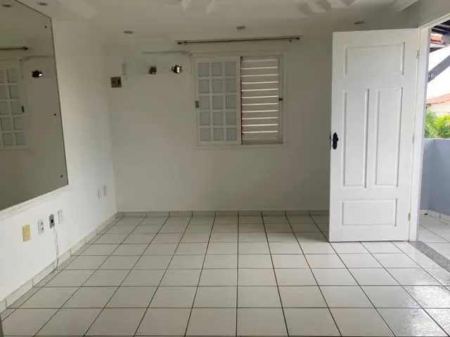 Imagem 13: Casa Duplex Condomínio Fechado