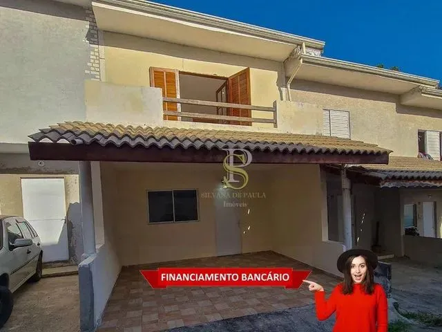 Imagem: Casa com 2 Dormitórios À Venda, 60 M²