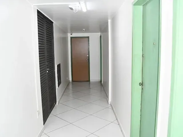 Imagem 2: Quitinete Quit a Venda na Asa Norte, Reformada, Mobiliada e Decorada