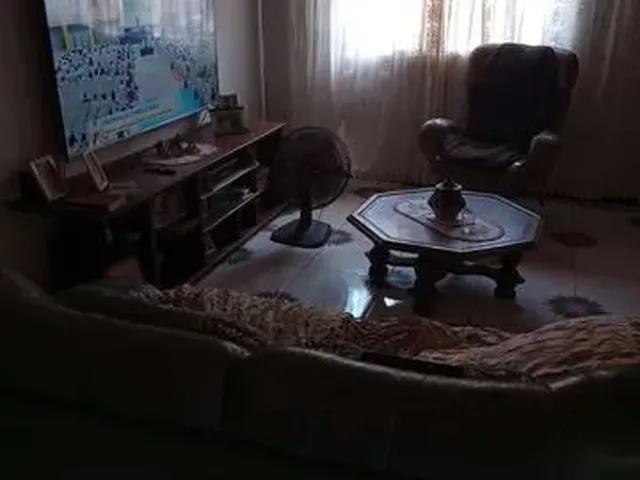 Imagem 1: Casa Térrea com Piscina - Oportunidade!!