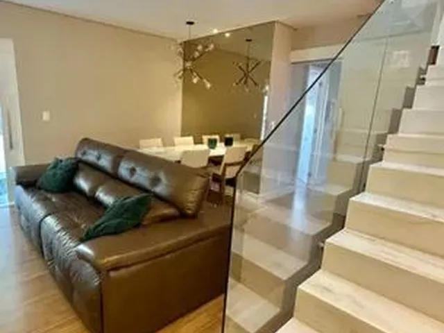 Imagem: O apartamento possui 3 Dormitórios, 1 Suíte, 3 Banheiros,