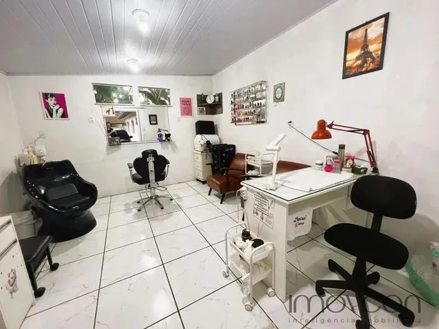 Imagem 16: Casa para Venda em Joinville, Nova Brasília, 3 Dormitórios, 2 Suítes, 2 Banheiros, 2